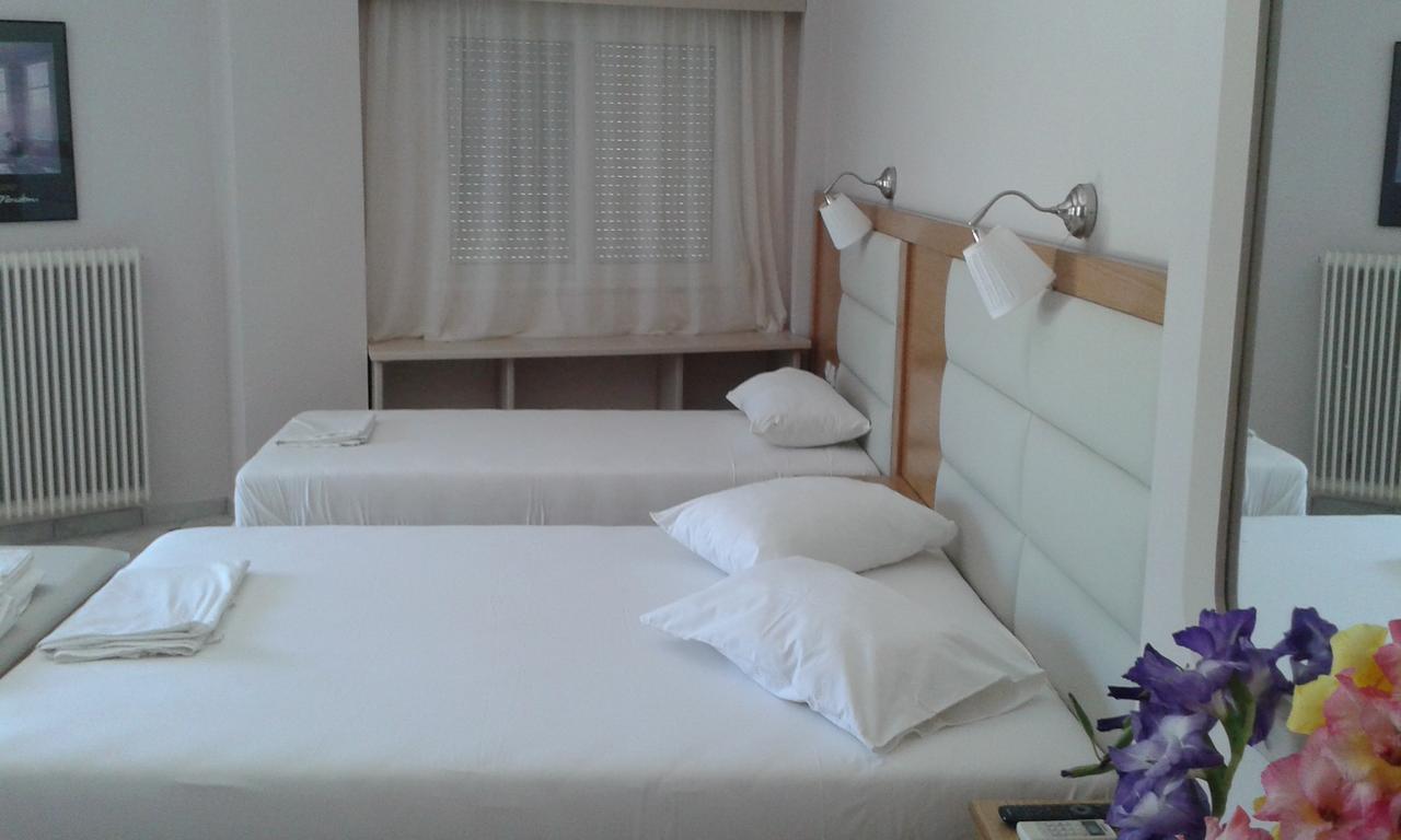 Lydia Rooms&Studios Preveza Esterno foto
